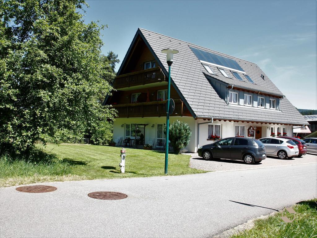 Gaestehaus Klingele Hinterzarten Exterior foto